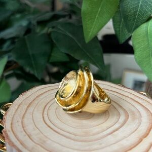 Elegant Gold-Tone Women's Coral Ring